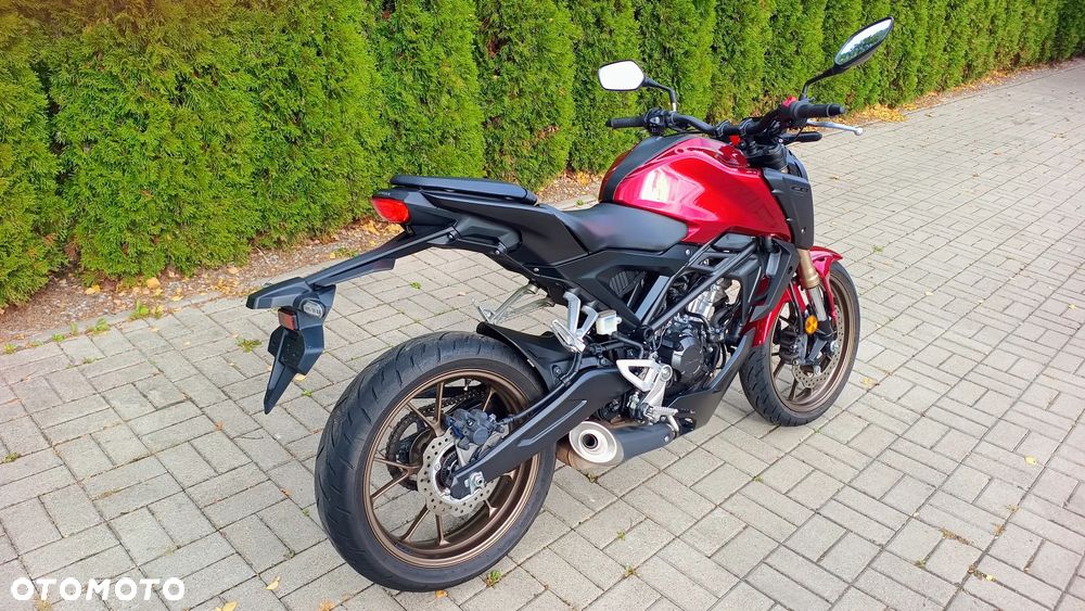 Honda CB - 24