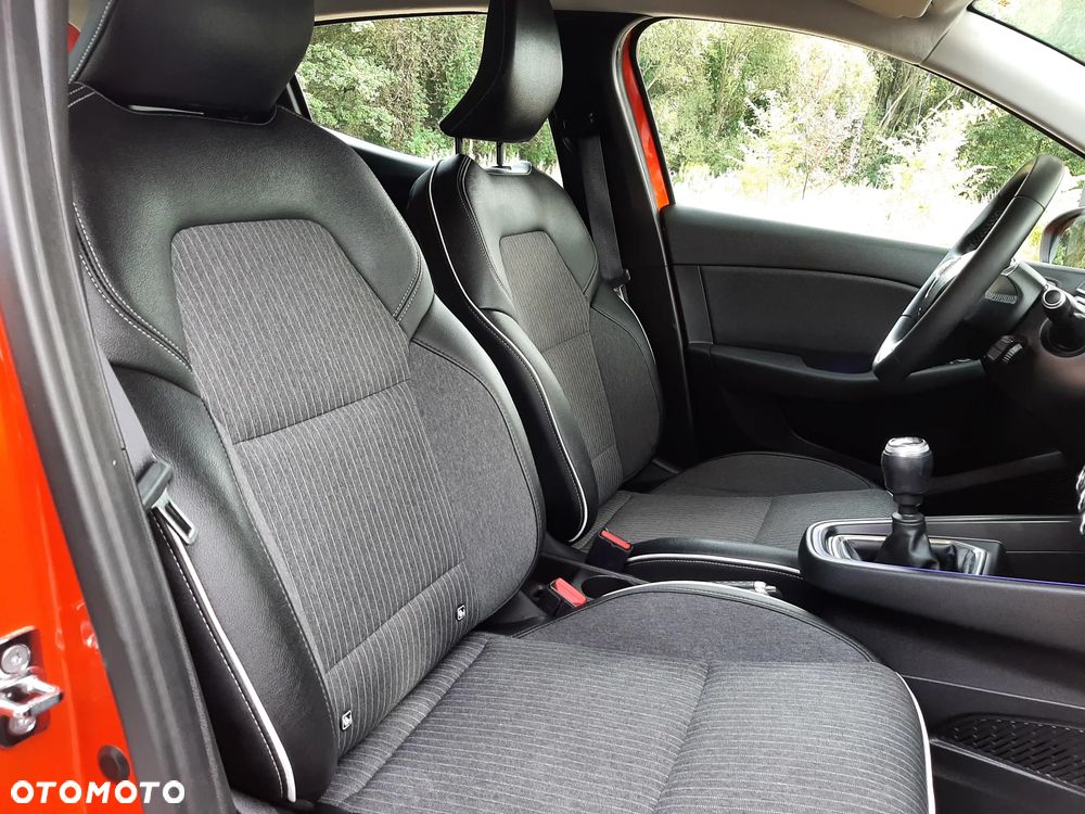 Renault Clio 1.0 TCe Intens - 22