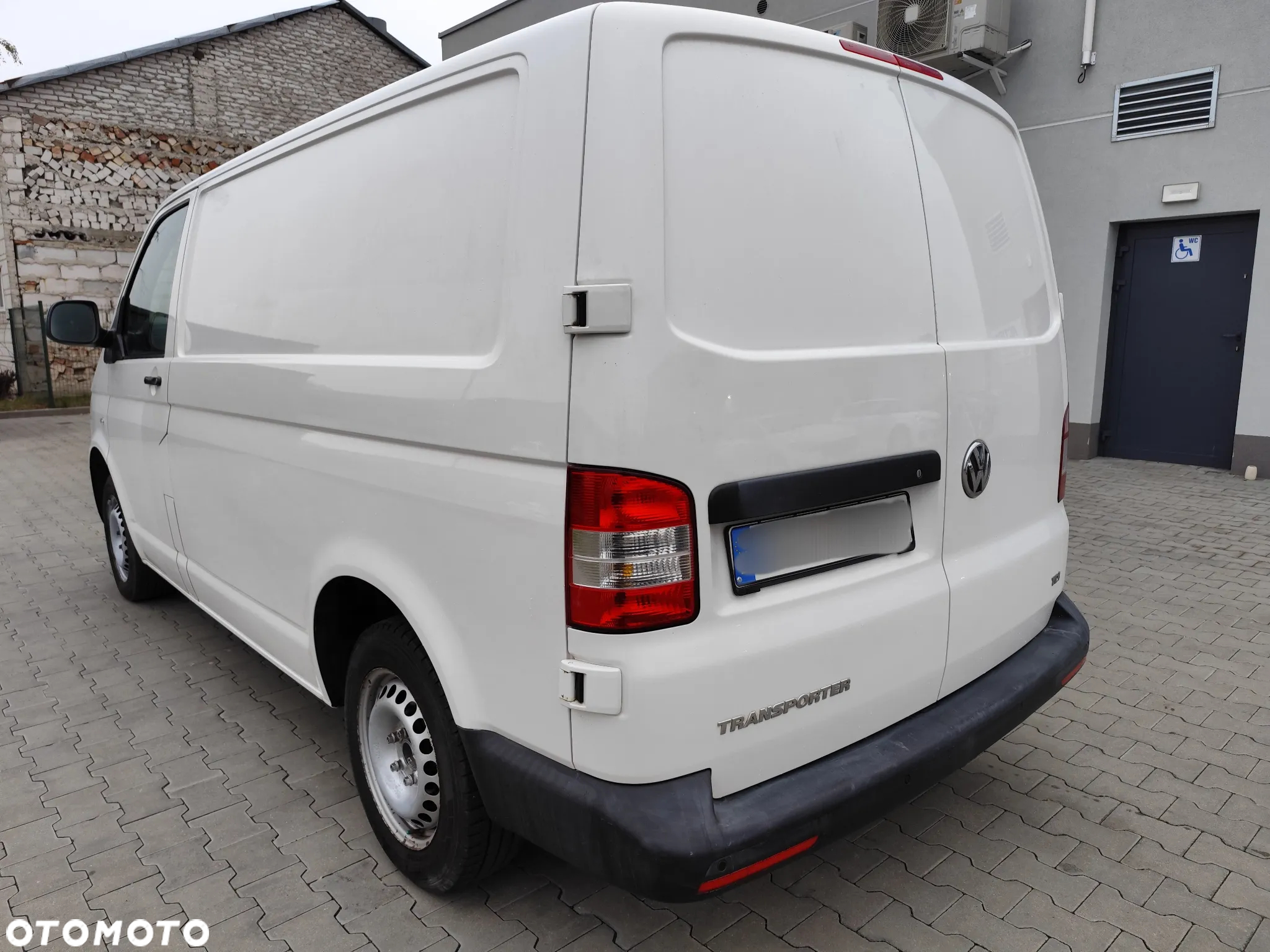 Volkswagen Transporter T6 TDI L1H2 - 2