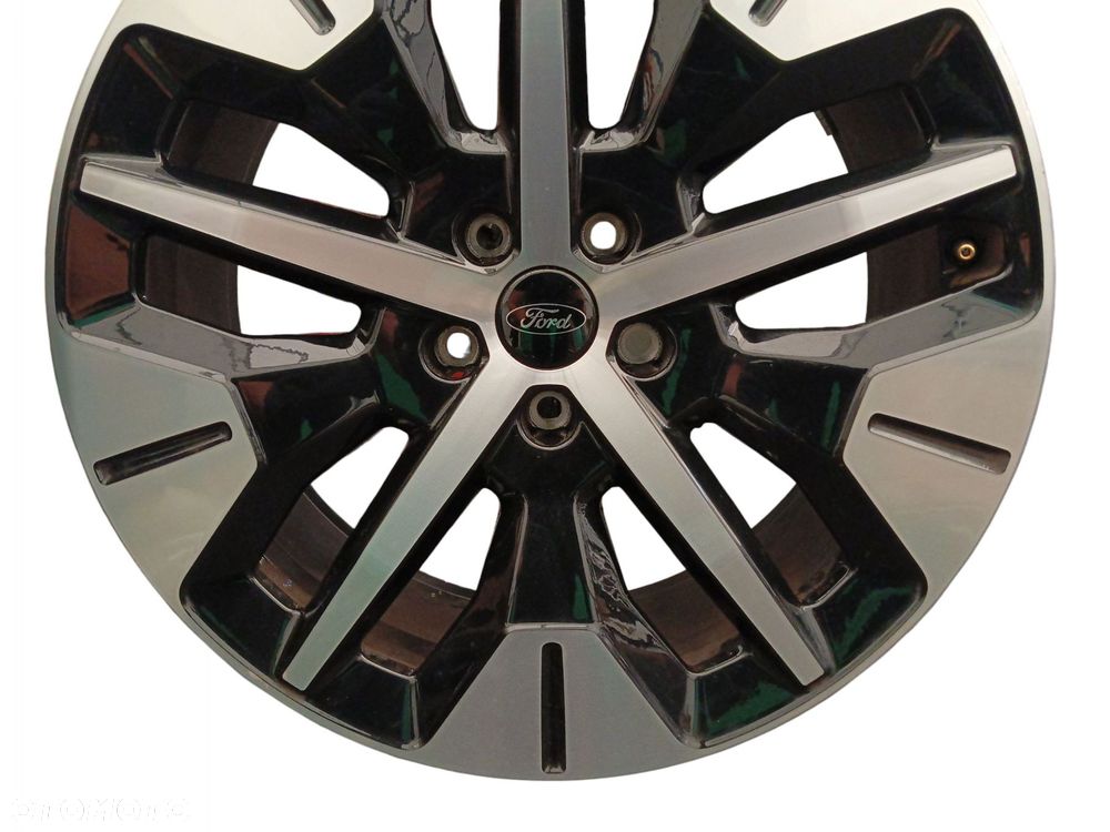 FELGA ALUMINIOWA FORD EXPLORER EV 8.0jX19" 5x112 ET45 R2KC-1007-C1A - 3