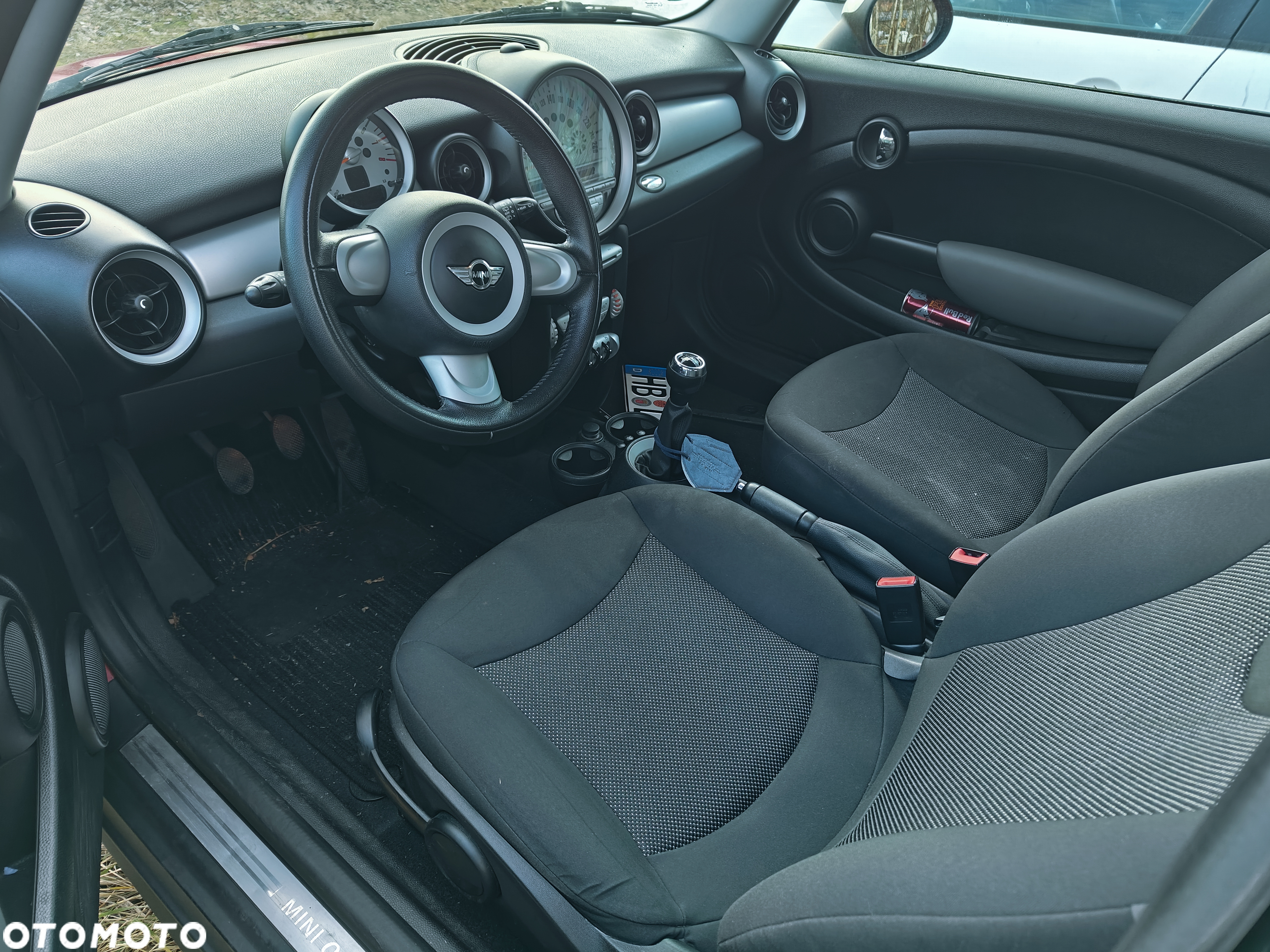 MINI Cooper Standard - 5