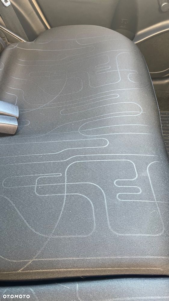 Toyota Yaris 1.0 Luna A/C - 6