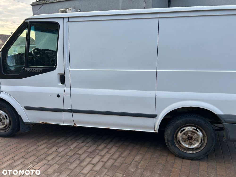 Ford Transit - 2