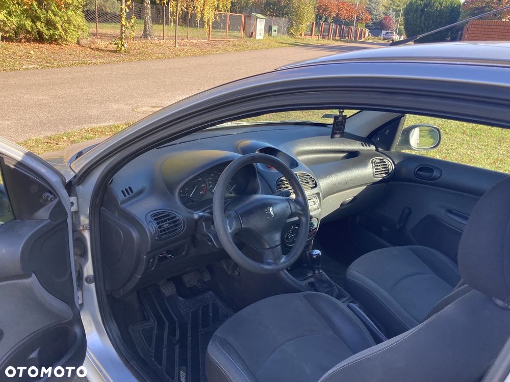 Peugeot 206 - 6