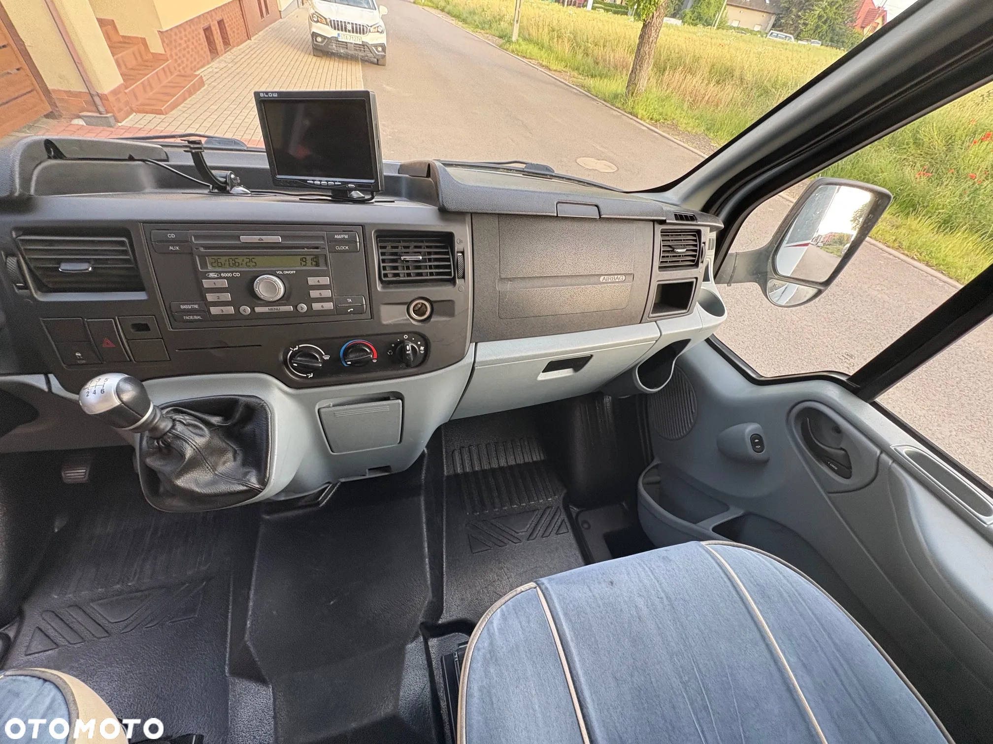 Ford CAPRON TRANSIT - 8