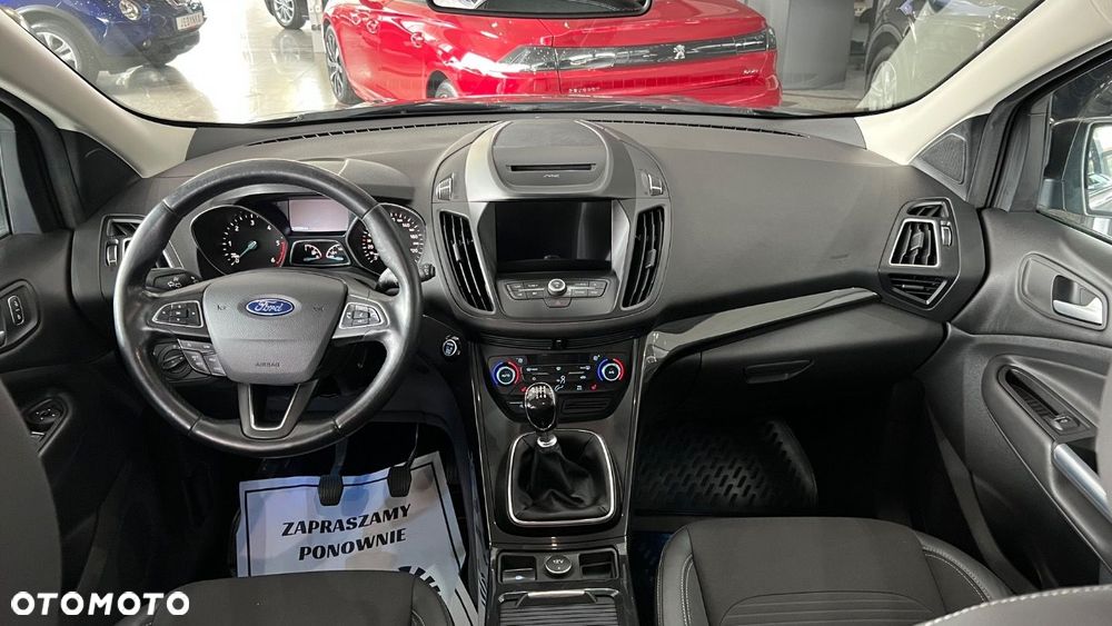 Ford Kuga - 8