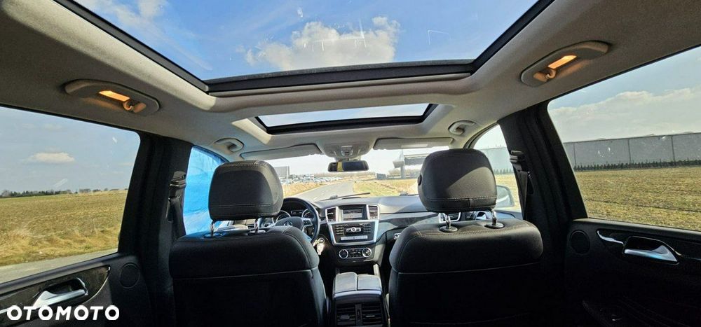 Mercedes-Benz ML - 33