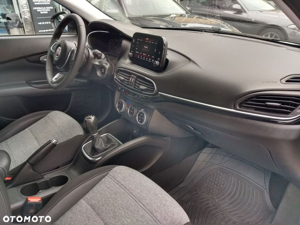 Fiat Tipo 1.0 T3 Cross - 31