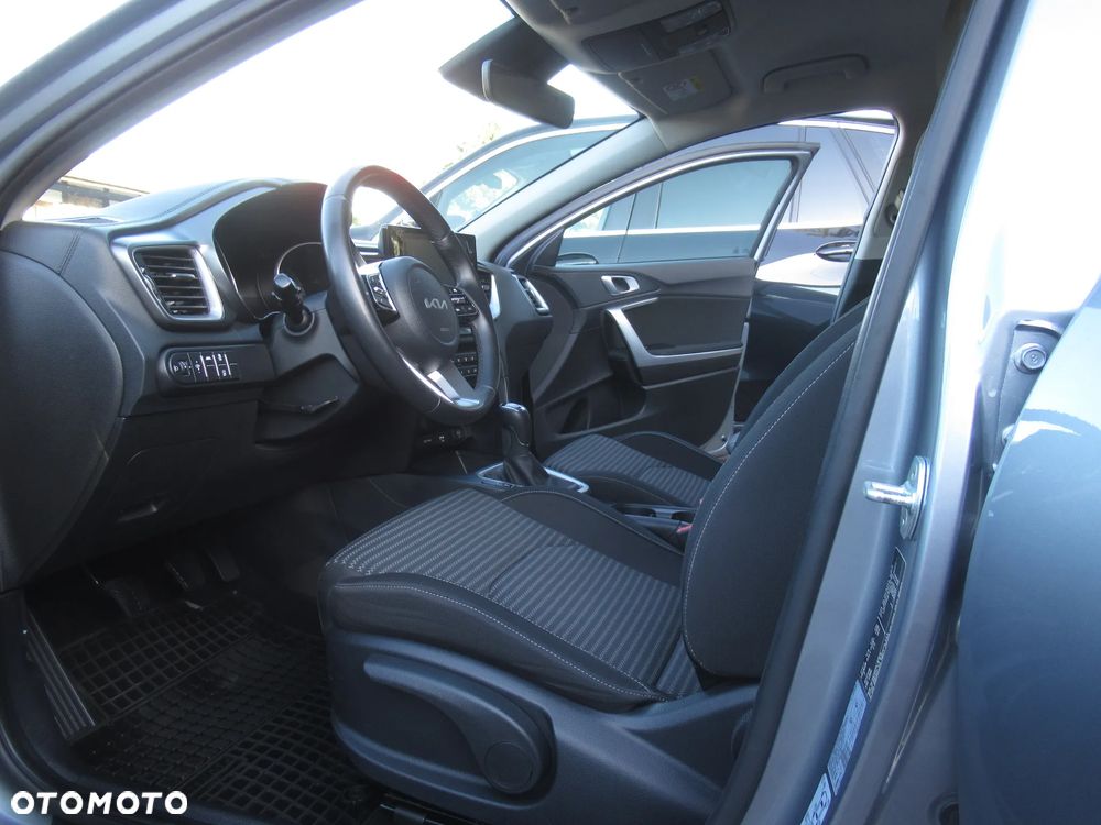 Kia Ceed 1.5 T-GDI M - 5