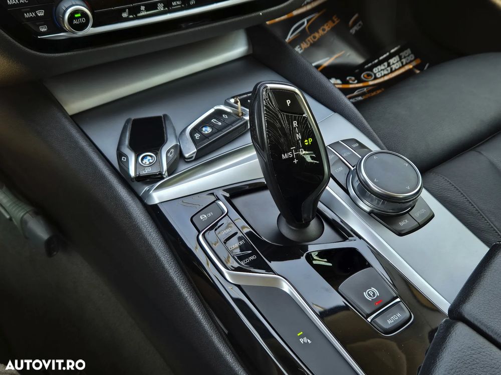 BMW Seria 5 520d Efficient Dynamics Edition Aut. Sport Line - 36