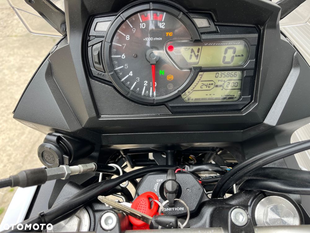 Suzuki DL - 30