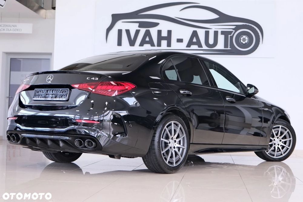 Mercedes-Benz Klasa C AMG 43 4Matic AMG Speedshift MCT9G AMG Sondermodell - 16