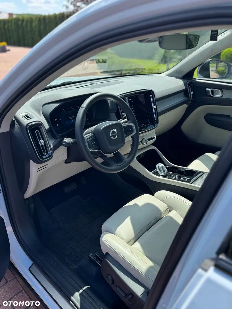 Volvo XC 40 - 7