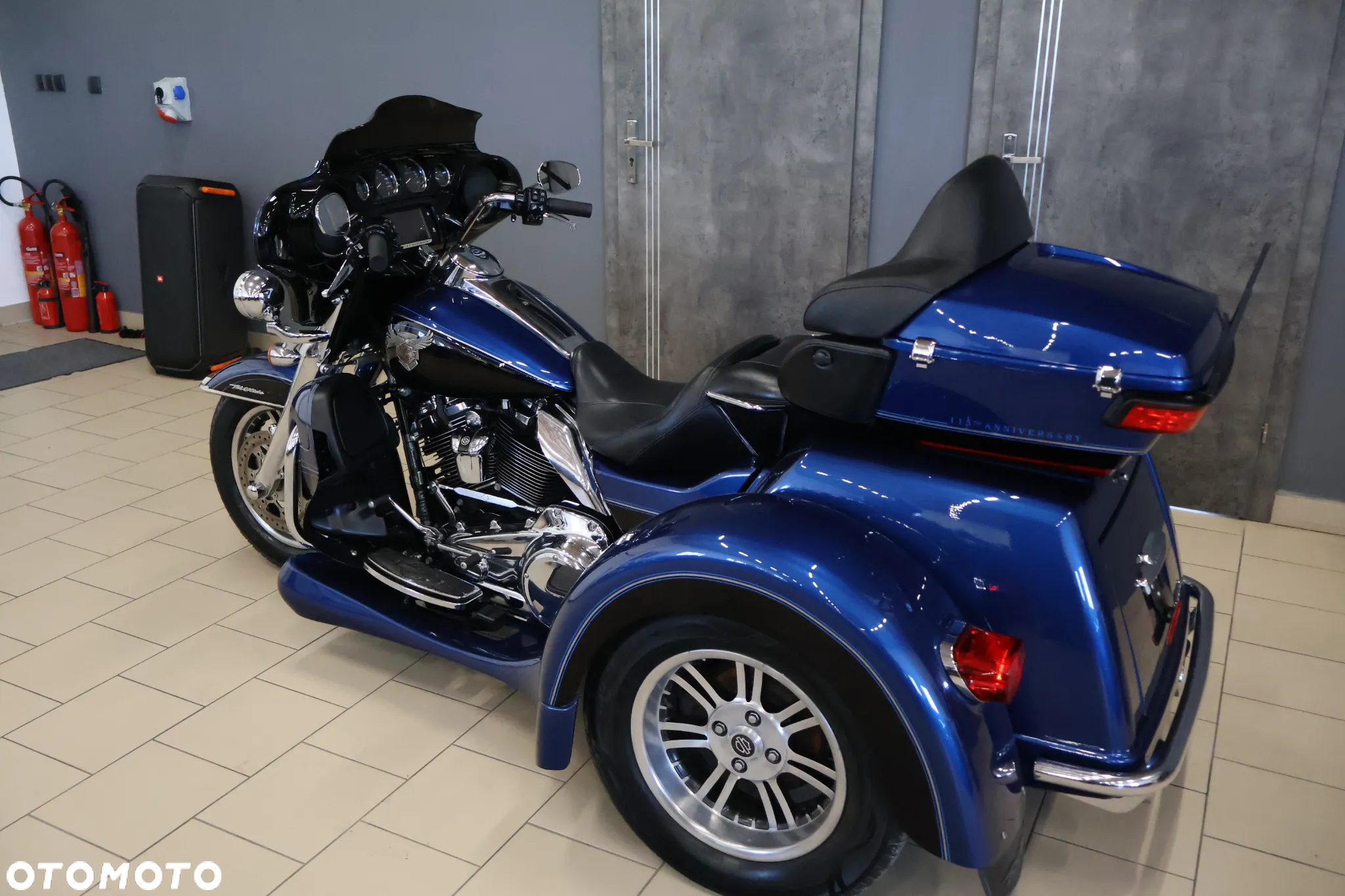 Harley-Davidson FLHS Electra Glide - 11