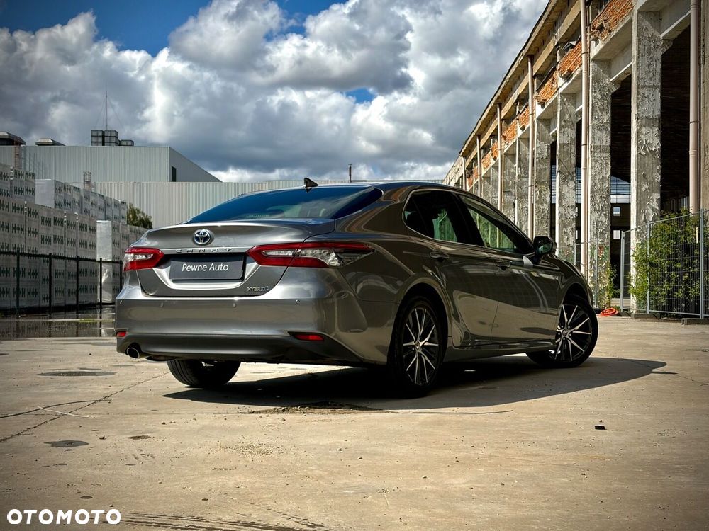 Toyota Camry 2.5 Hybrid Executive CVT - 11