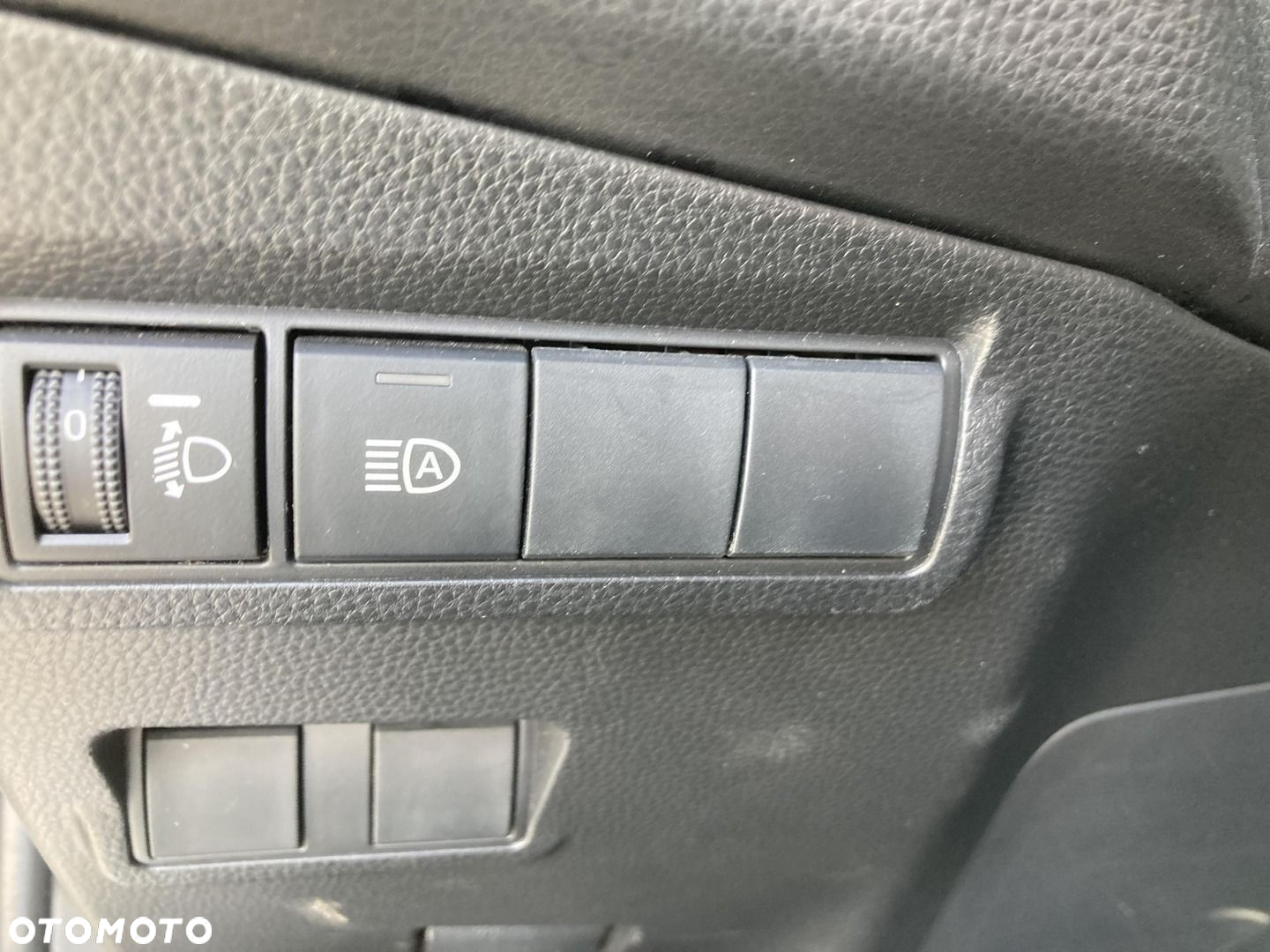 Toyota Corolla Cross 2.0 Hybrid Comfort - 20