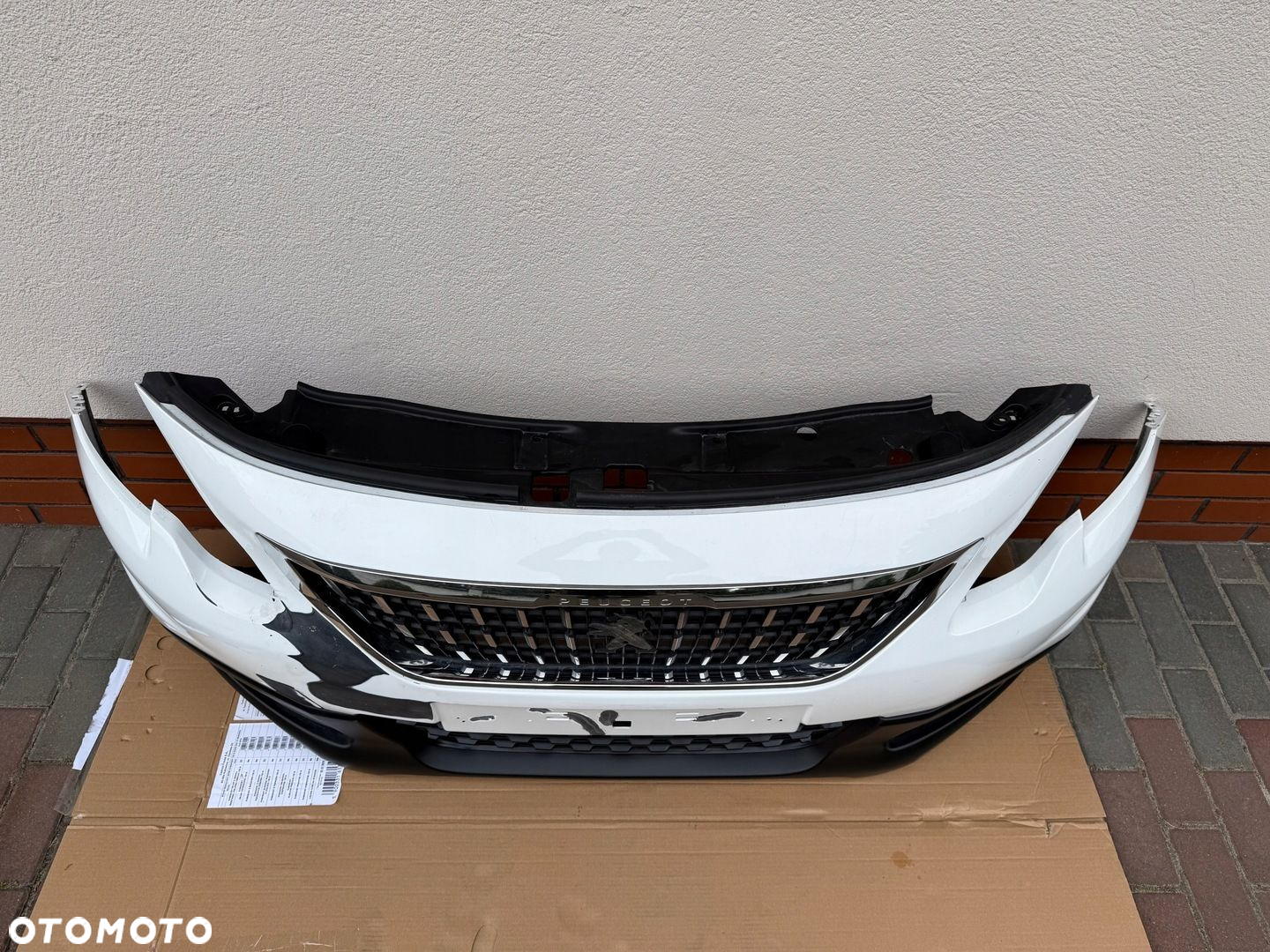Peugeot 2008 lift 15-19 zderzak przod oryginal ladny kompletny grill kratka - 2