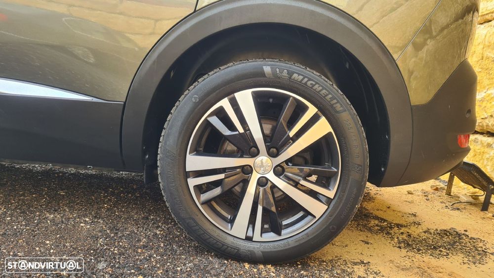 Peugeot 5008 1.5 BlueHDi Allure EAT8 - 56