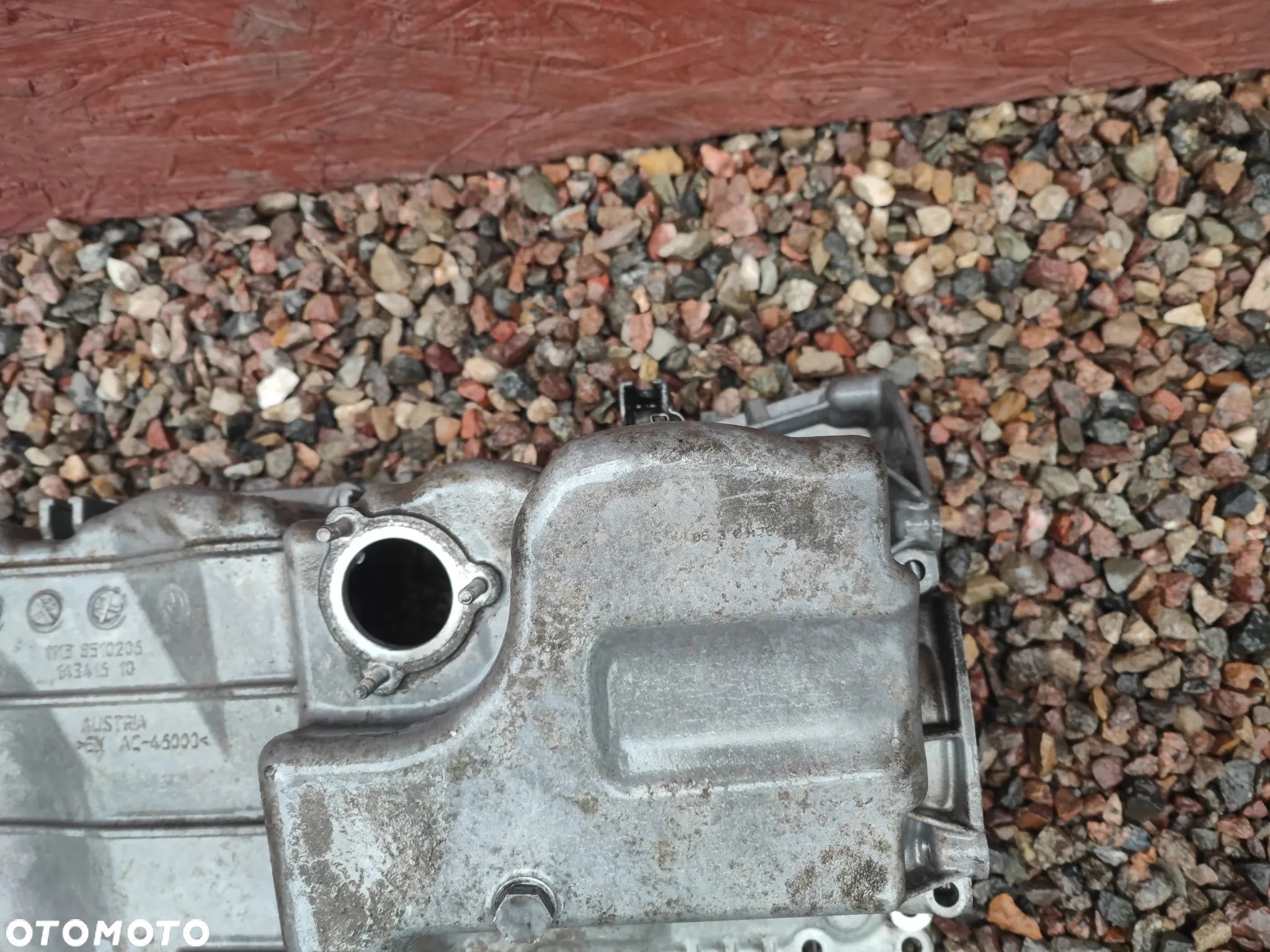 BMW E81 / E82 / E87 / E90 / E91 / E92 ORYGINALNA MISKA OLEJOWA / MISA OLEJU ALUMINIOWA DO SILNIKÓW GAMY N47 ( 1.8D / 2.0D ) O NR. 11 13 8 510 206 OEM W DABRDZO DOBRYM STANIE - 6