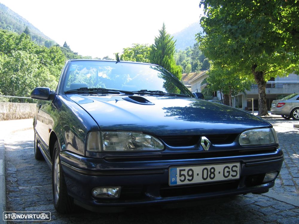Renault 19 Cabriolet 1.8 - 34