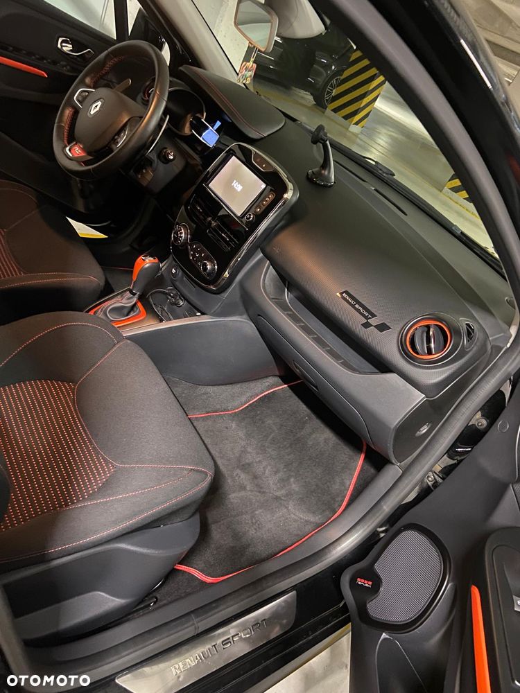 Renault Clio 1.6 R.S 200 EDC - 9