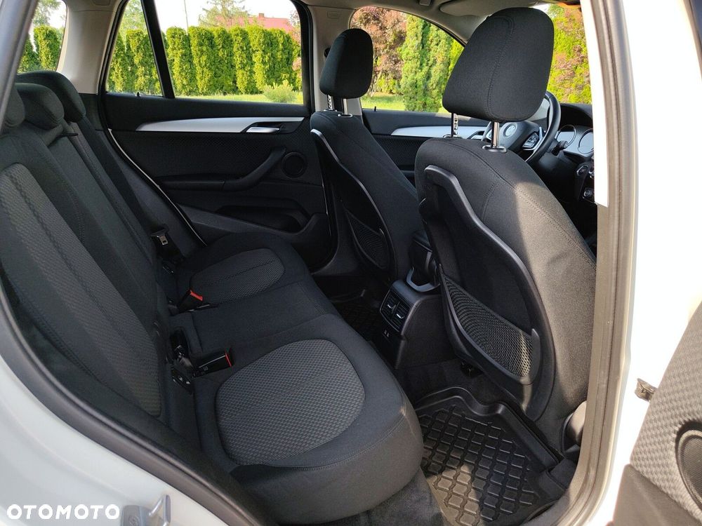 BMW X1 sDrive18i - 20