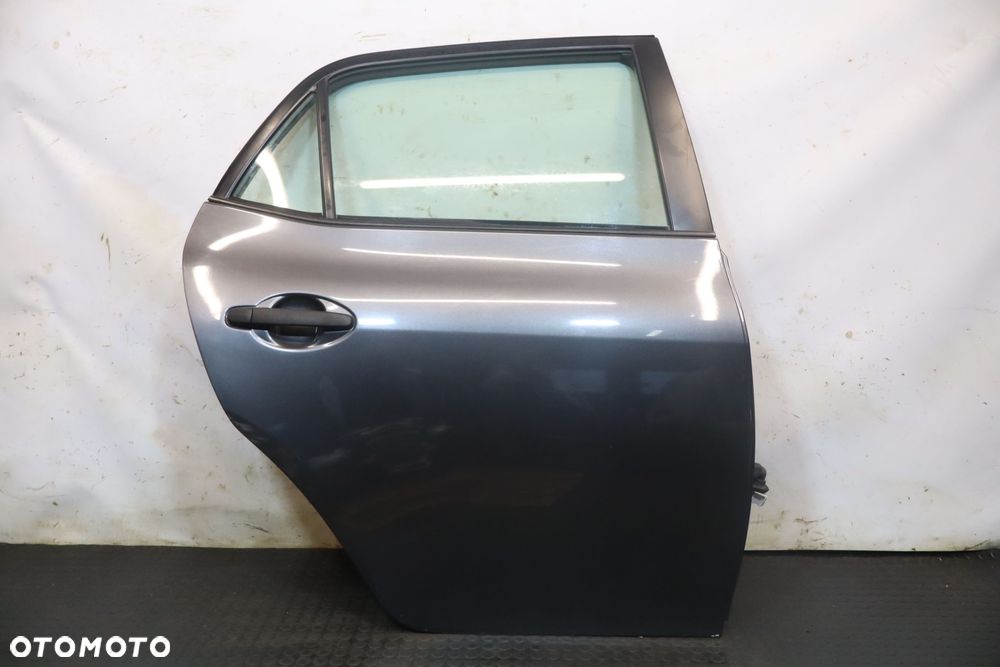 DRZWI PRAWY TYŁ TOYOTA AURIS I 1G3 HB - 1