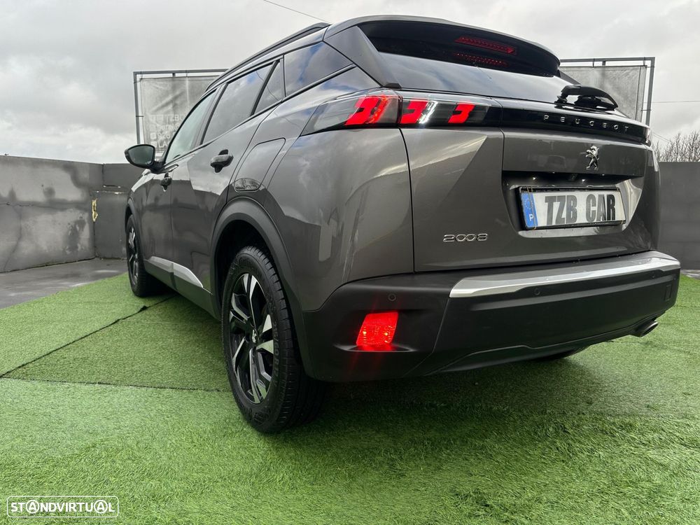 Peugeot 2008 1.5 BlueHDi Allure - 6