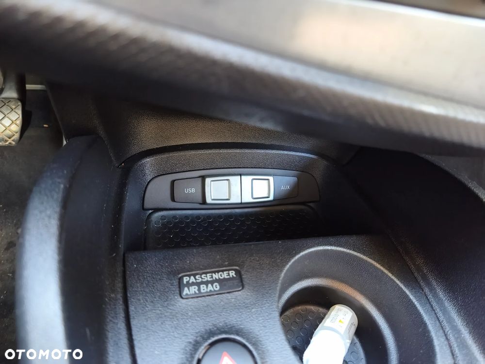 Seat Leon 1.6 TDI DPF Ecomotive Reference Copa - 11