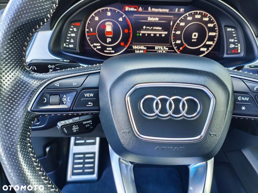 Audi Q7 - 17
