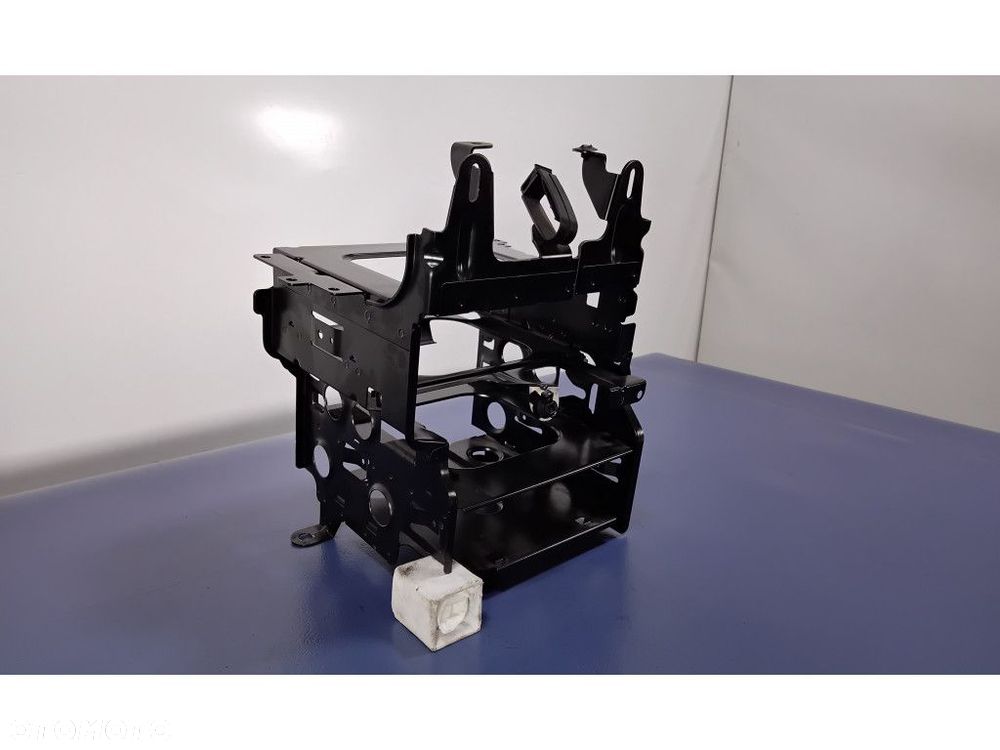 AUDI A6 C6 4F KIESZEŃ STELAŻ RADIA CZYTNIKA NAVI - 3