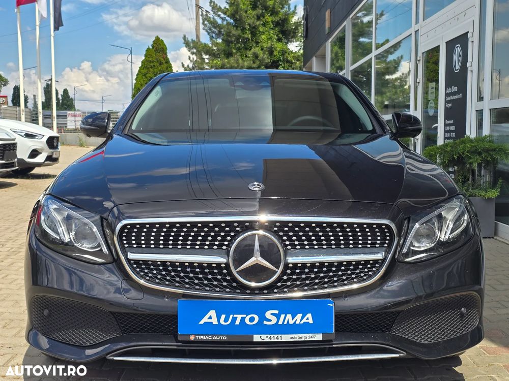 Mercedes-Benz E - 4