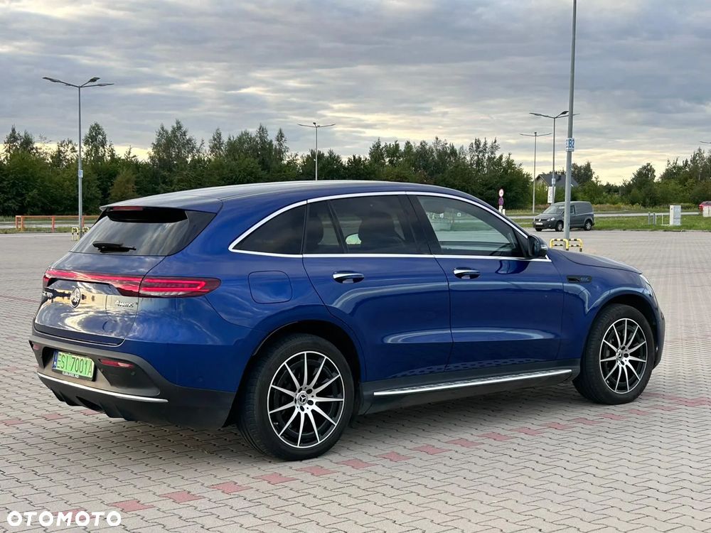 Mercedes-Benz EQC 400 4Matic AMG Line - 10