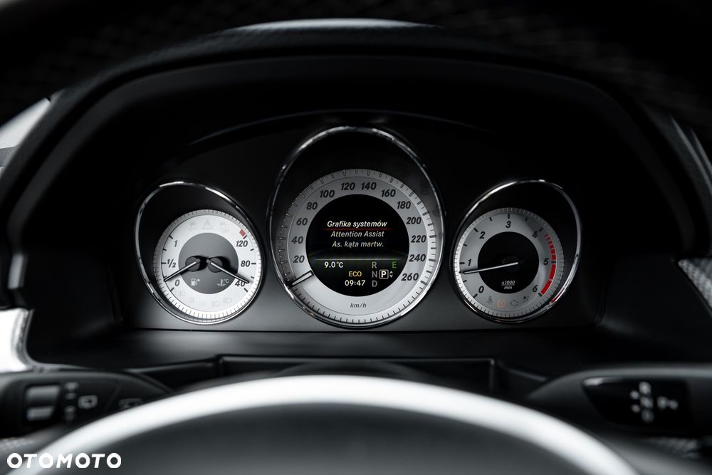 Mercedes-Benz GLK 220 CDI DPF 4Matic BlueEFFICIENCY 7G-TRONIC - 36