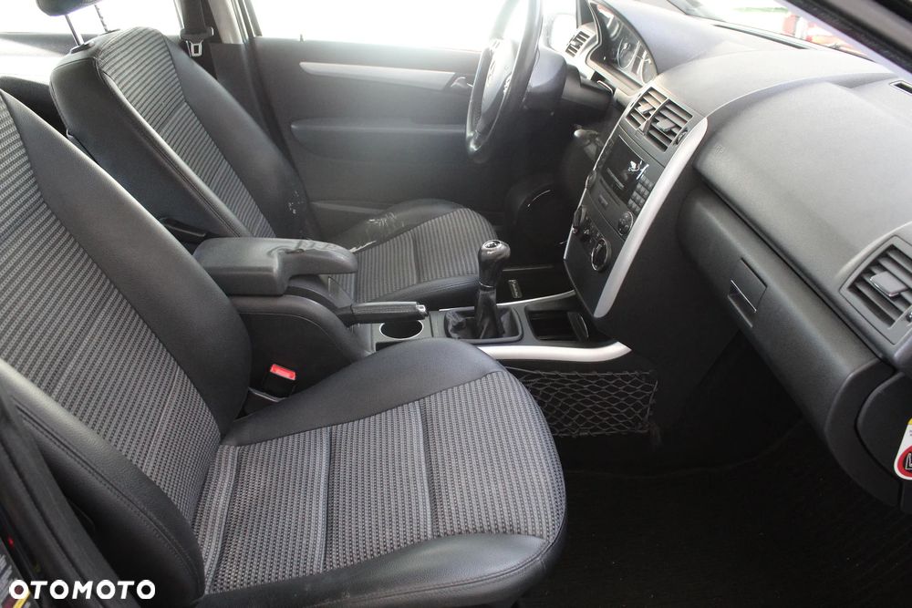 Mercedes-Benz Klasa A 150 - 15