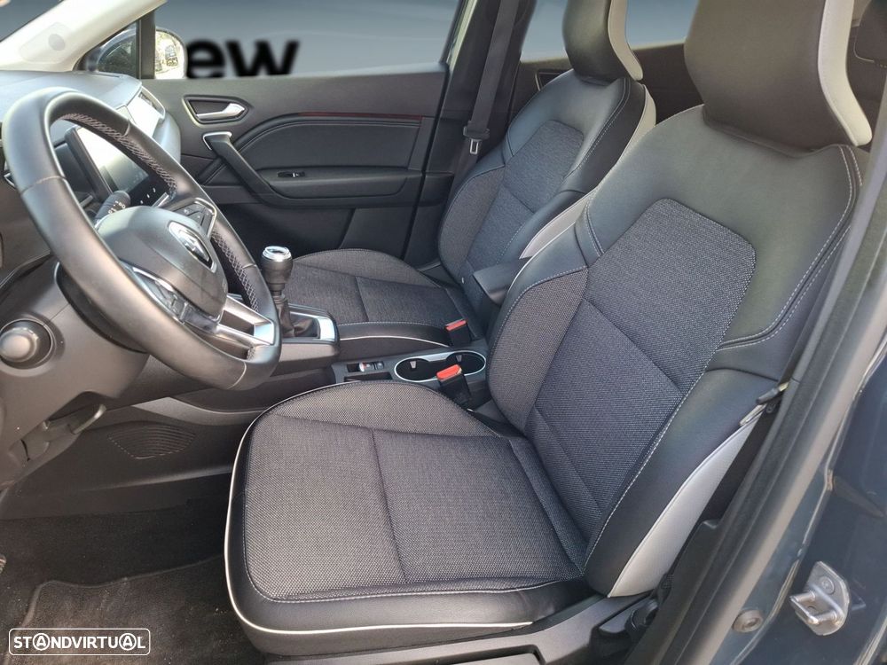 Renault Captur 1.0 TCe Techno - 11