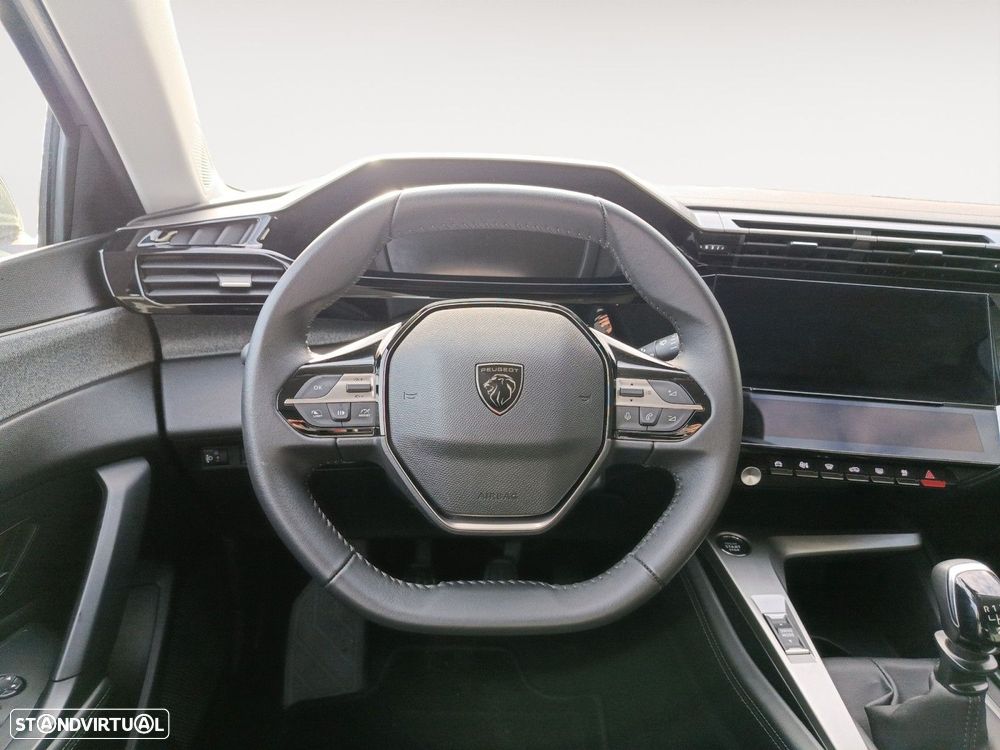 Peugeot 308 1.2 PureTech Allure - 12