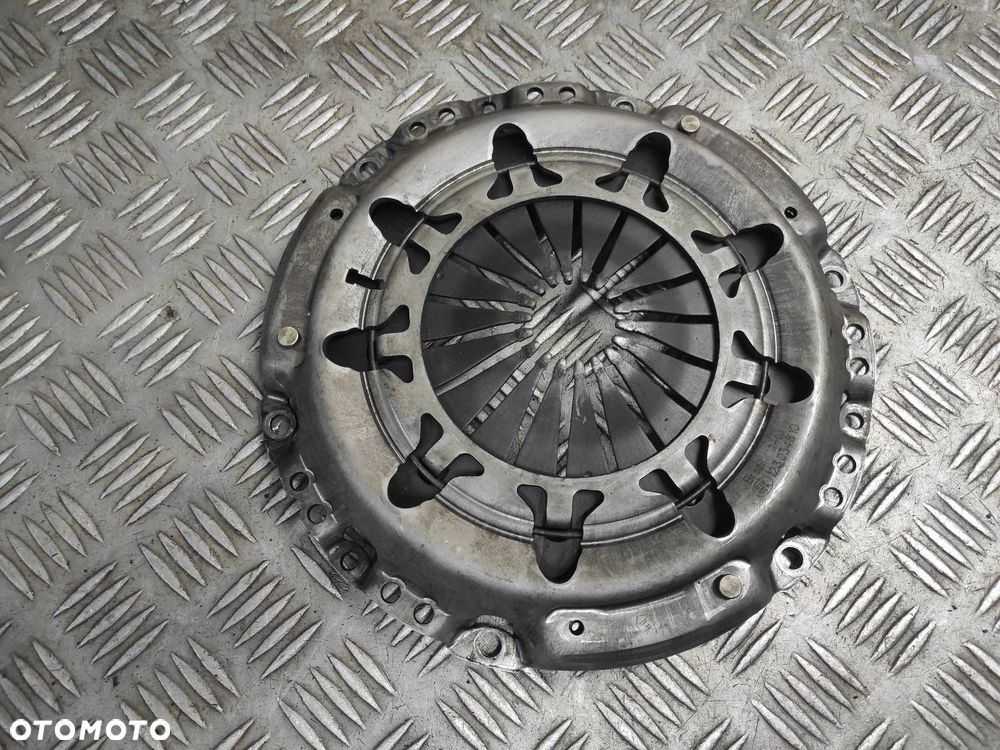 TARCZA DOCISK CITROEN PEUGEOT 2.0 16V EW10 - 8