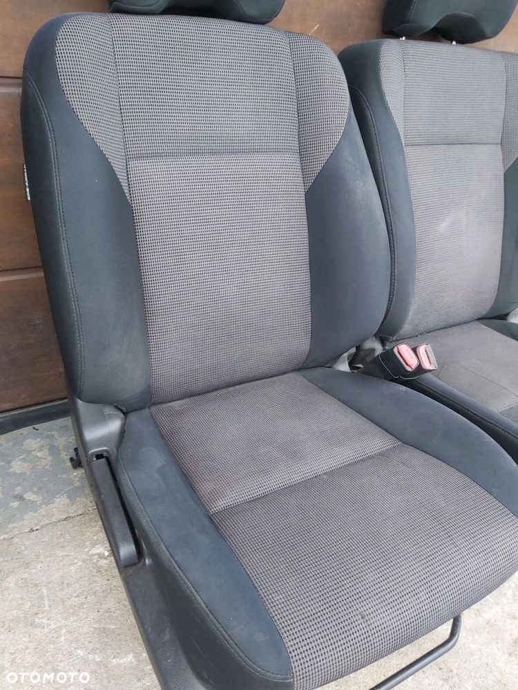 Subaru Forester II SG fotel przód lewy prawy tył kanapa Komplet - 4