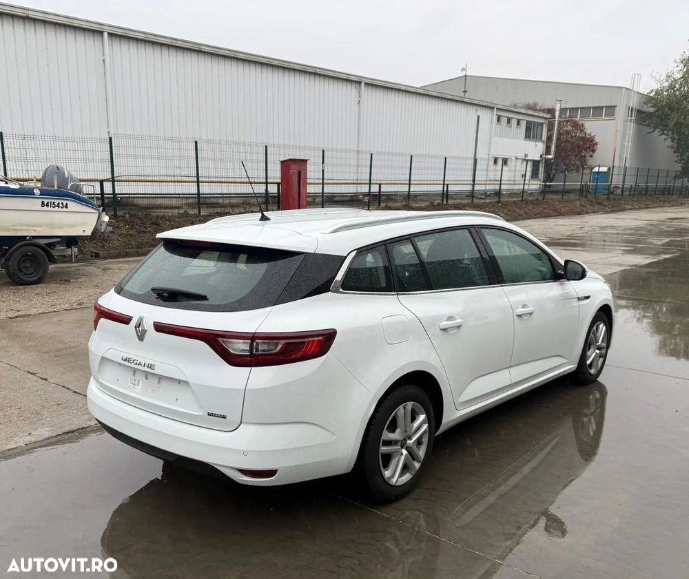 Renault Megane TCe GPF Business - 6