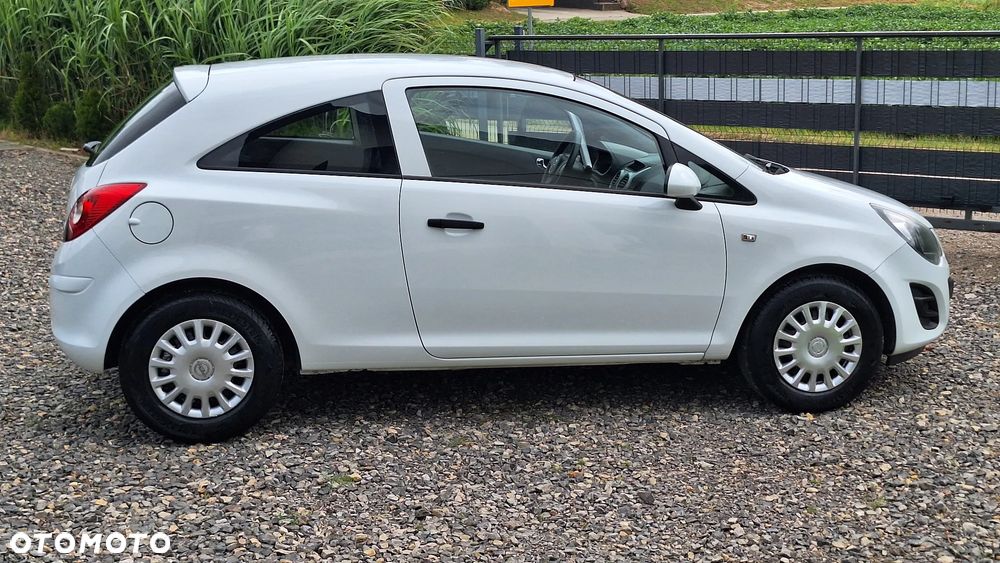 Opel Corsa - 21