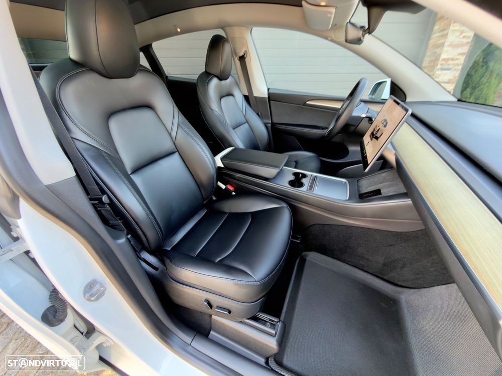 Tesla Model Y Tração Traseira - 12