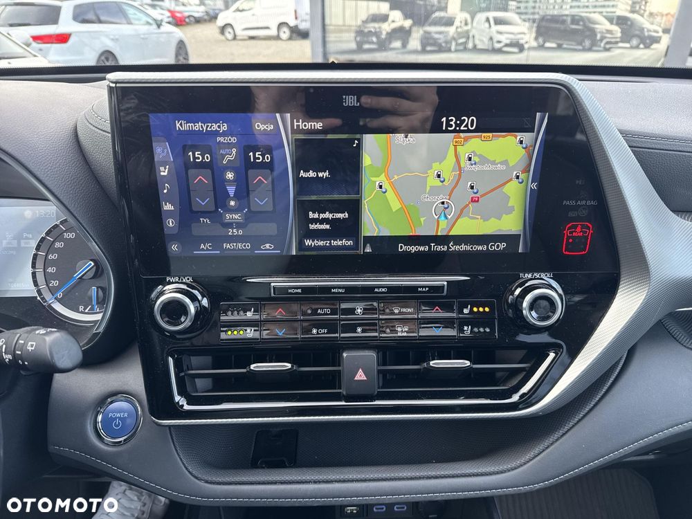 Toyota Highlander - 16