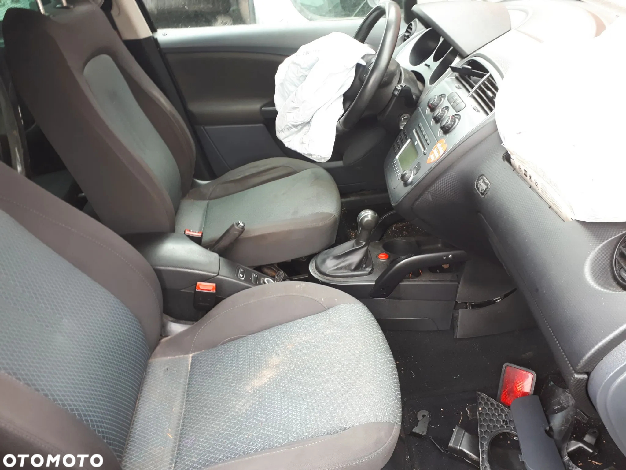 SEAT ALTEA XL 06-09 1.9 TDI OŚWIETLENIE KABINY LAMPKA PODSUFITKI - 2