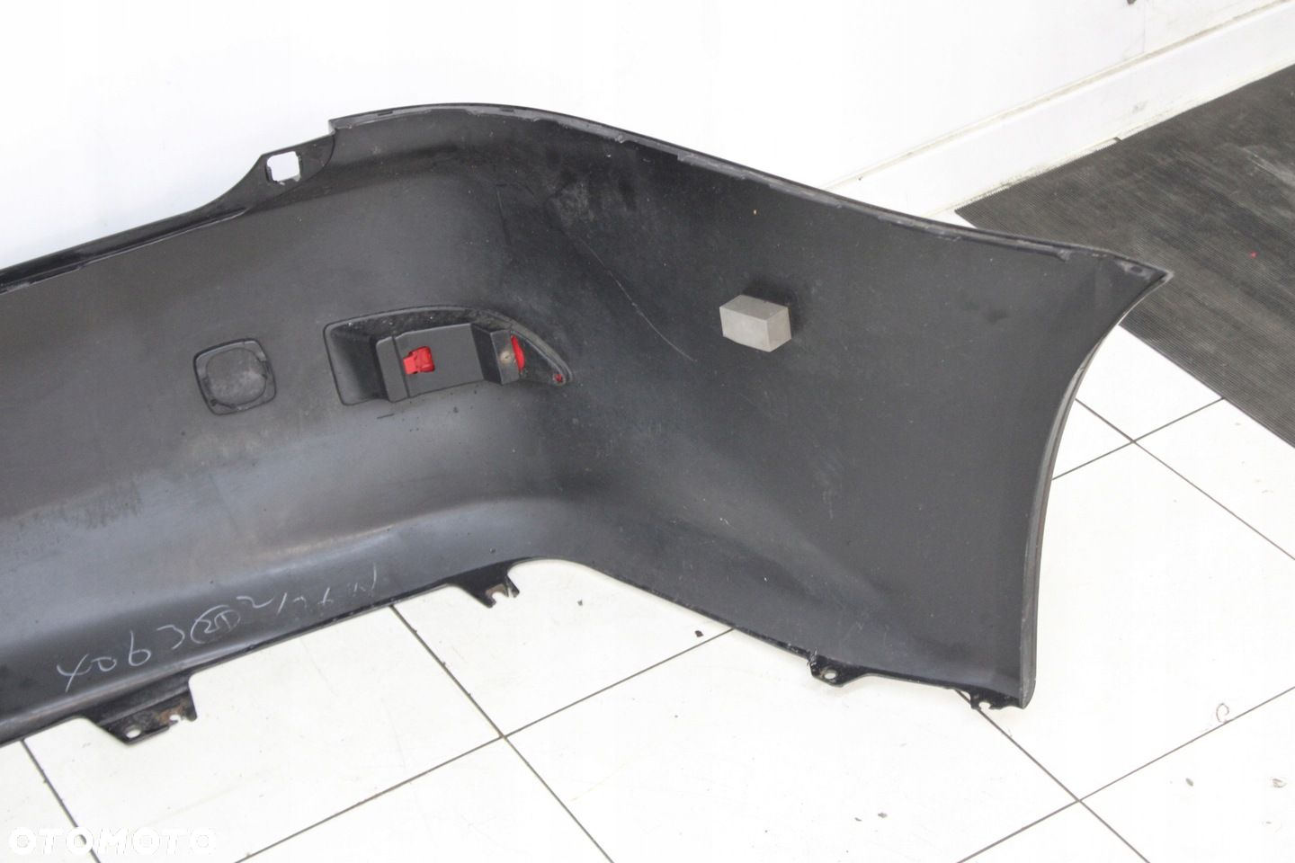 LEXUS IS II 05R- ZDERZAK TYŁ TYLNY 212 - 15