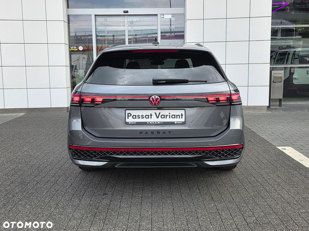 Volkswagen Passat - 8