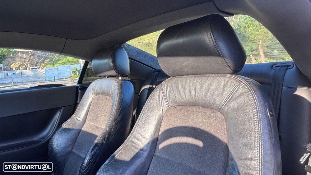 Audi TT Coupé 1.8 T S-line - 8