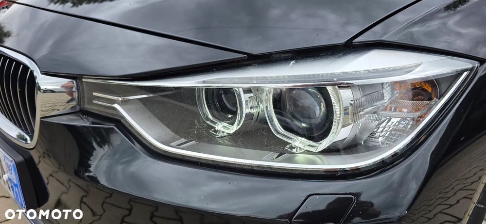 BMW Seria 3 320i Luxury Line - 18