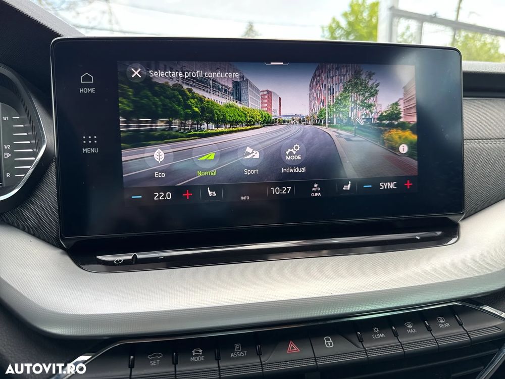 Skoda Octavia 2.0 TDI DSG Style - 23