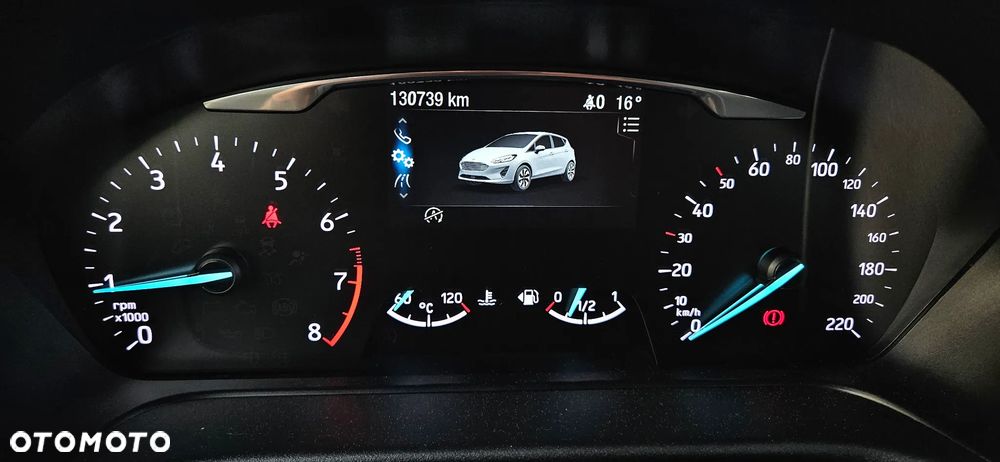 Ford Fiesta 1.0 EcoBoost Titanium - 12
